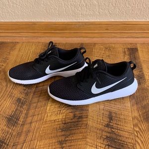 Youth Nike Golf tennis shoes